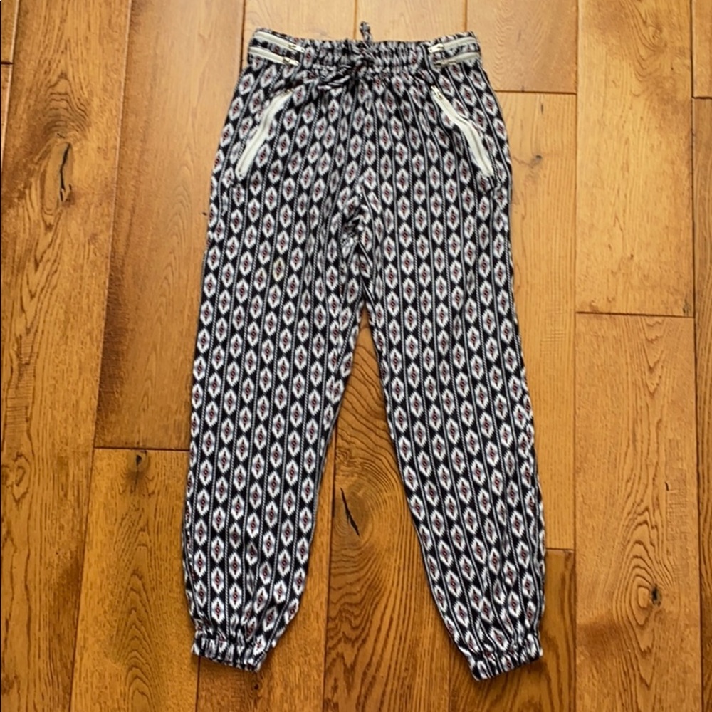 Printed joggers